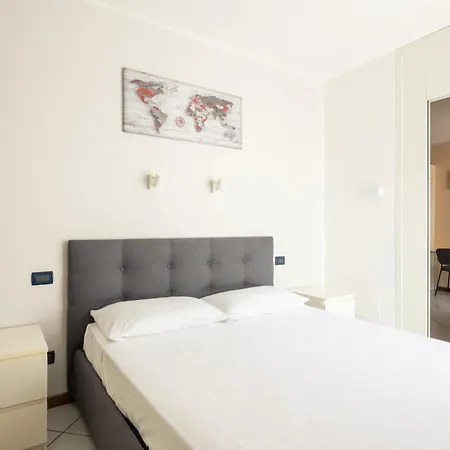 - The - Self Check-in Apartman Bologna