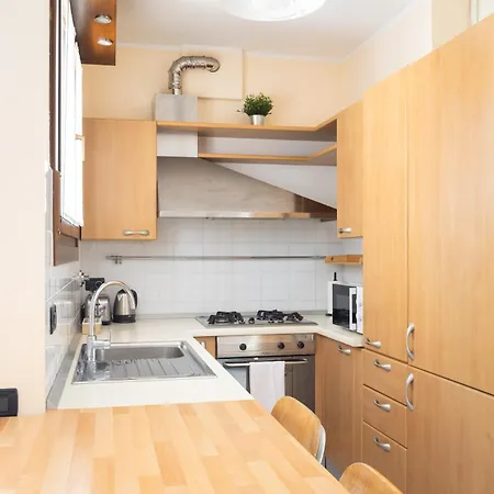 - The - Self Check-in Apartamento