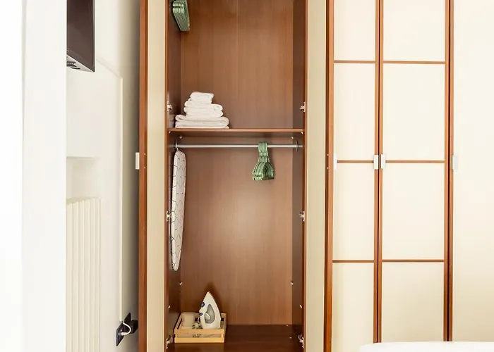 - The - Self Check-in شقة *